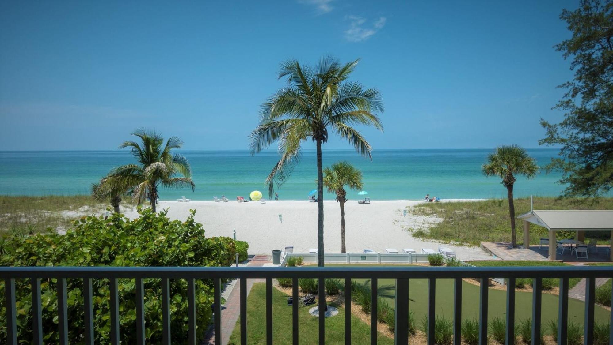 Apartment And Sunset View From Your Balcony Longboat Key